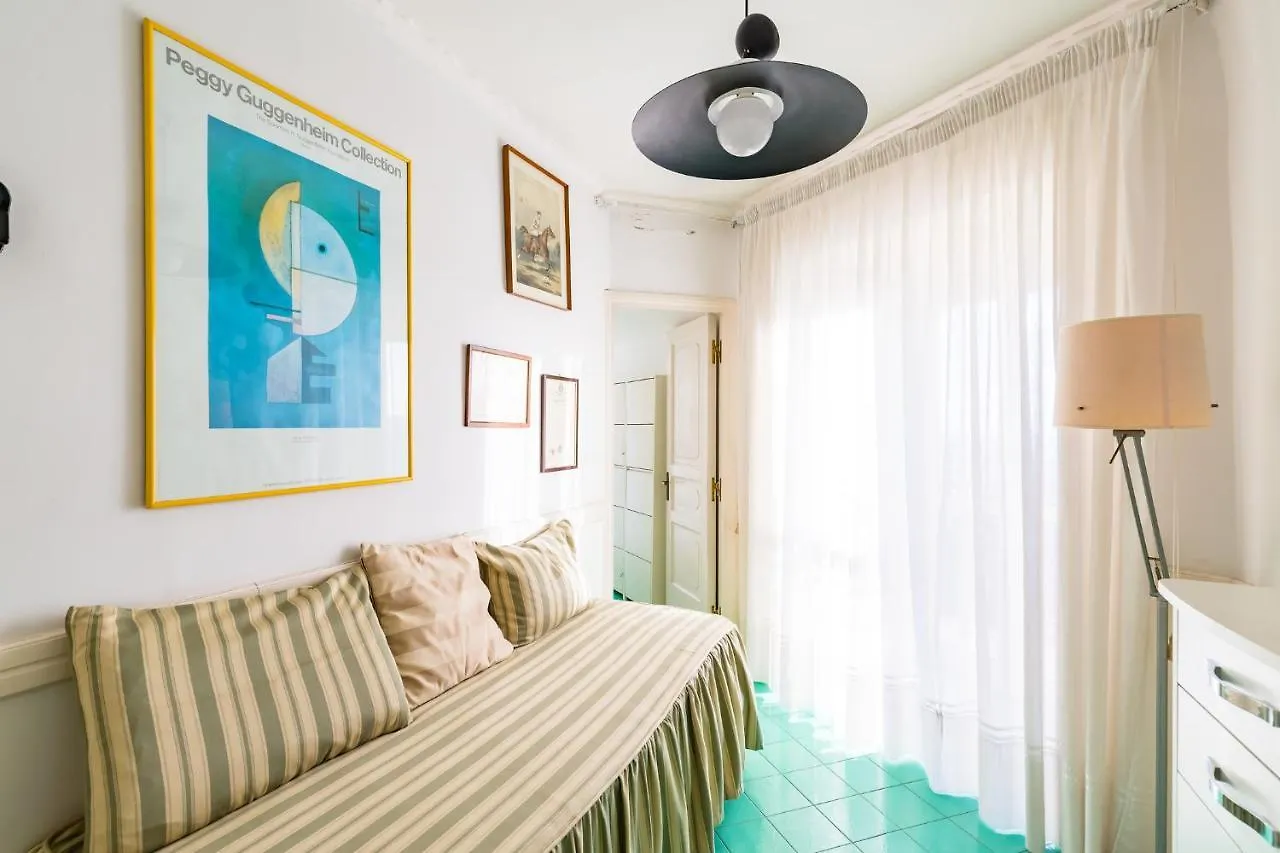 Apartment Villa Paola - Hidden Panoramic Garden And Terraces By Napoliapartments