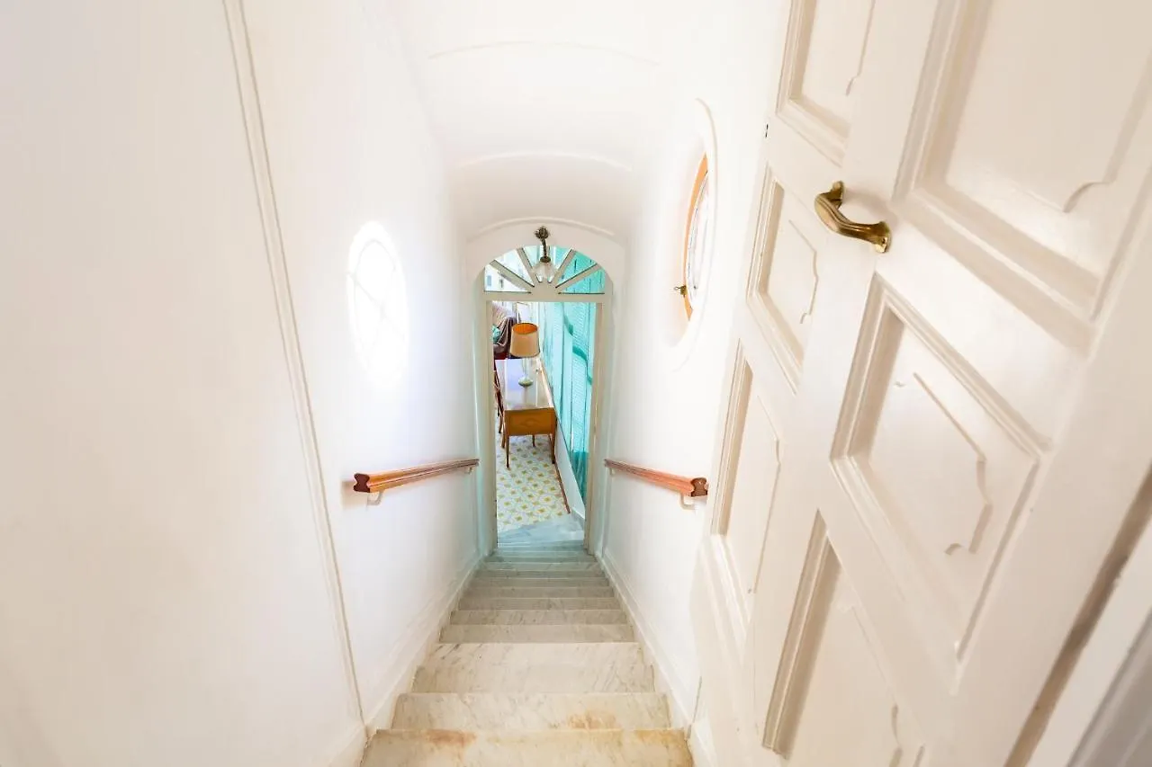 Apartment Villa Paola - Hidden Panoramic Garden And Terraces By Napoliapartments