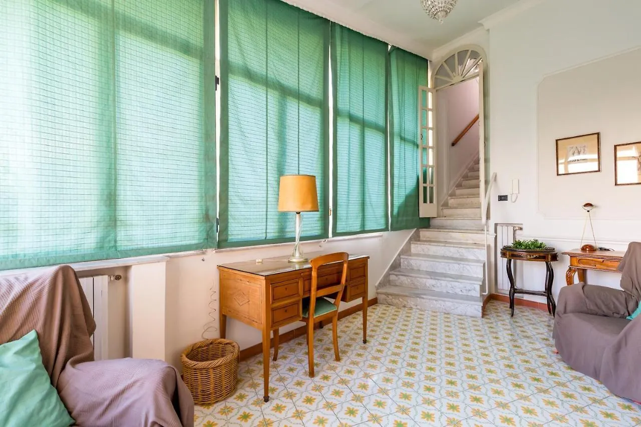 Apartment Villa Paola - Hidden Panoramic Garden And Terraces By Napoliapartments Italy