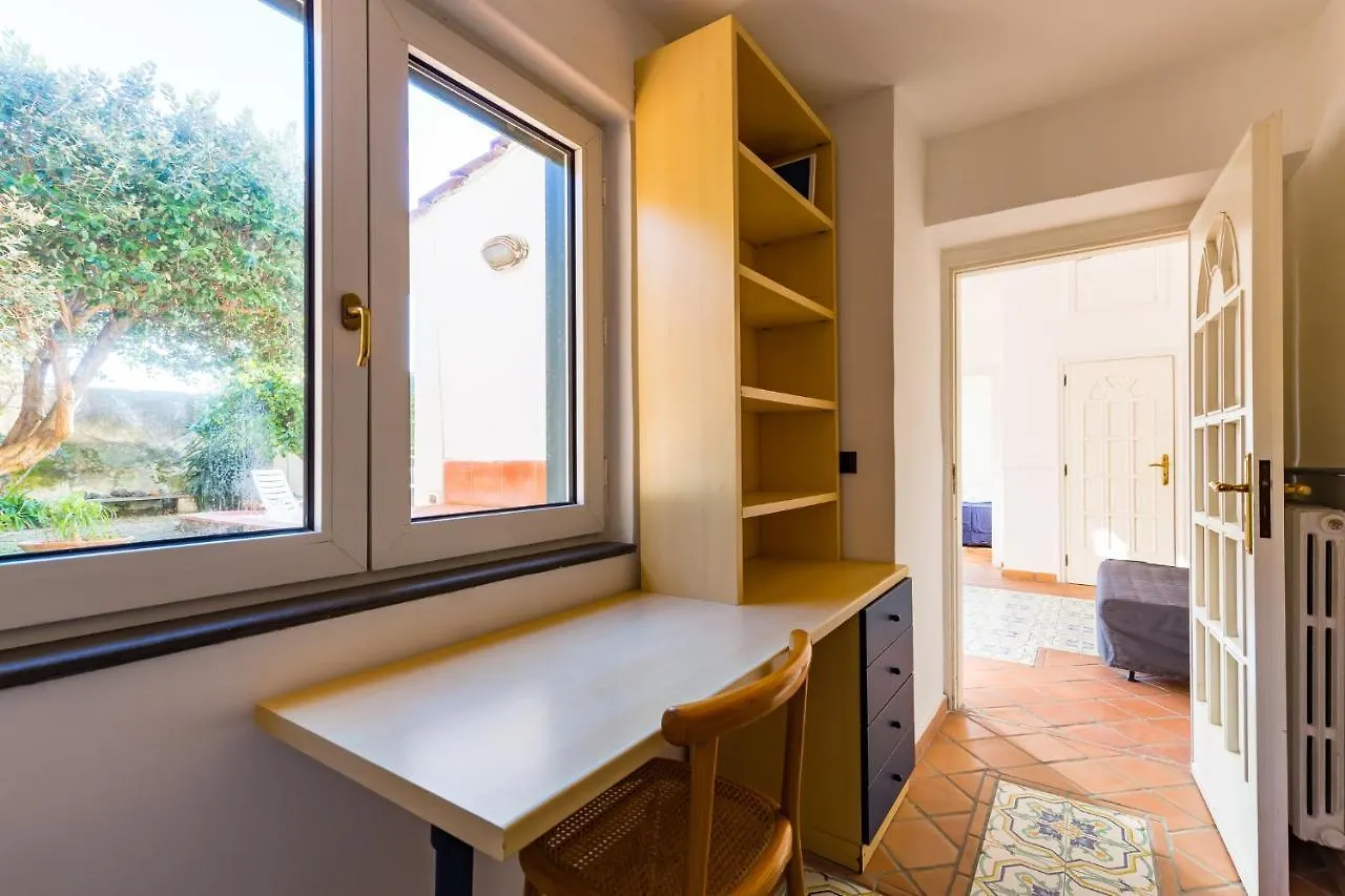 Apartment Villa Paola - Hidden Panoramic Garden And Terraces By Napoliapartments Italy